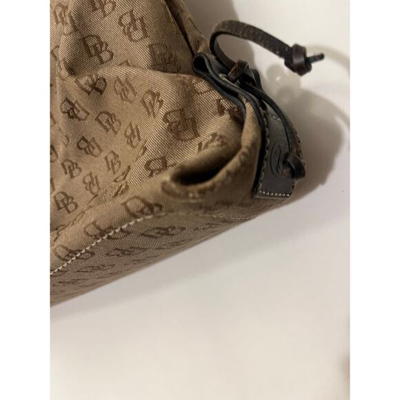 Vintage Dooney & Bourke tan and brown handbag - Picture 14 of 16